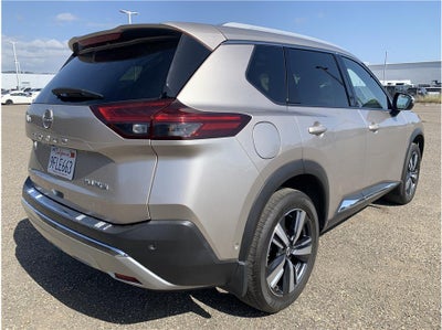 2023 Nissan Rogue Platinum (2023.5) Sport Utility 4D