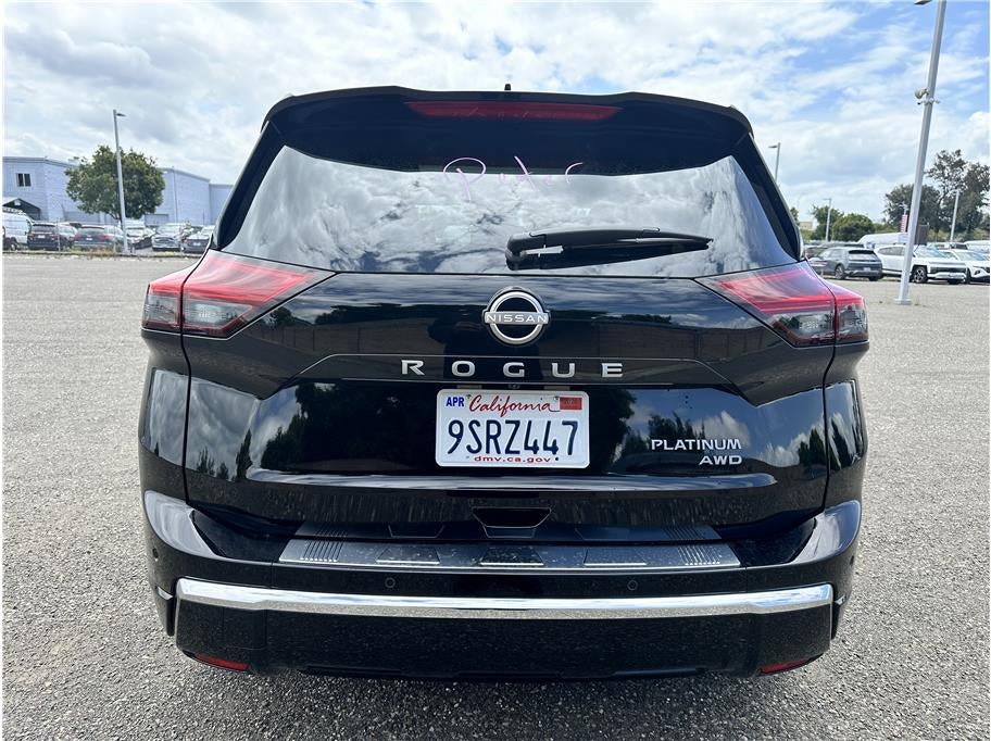 2025 Nissan Rogue Platinum Sport Utility 4D