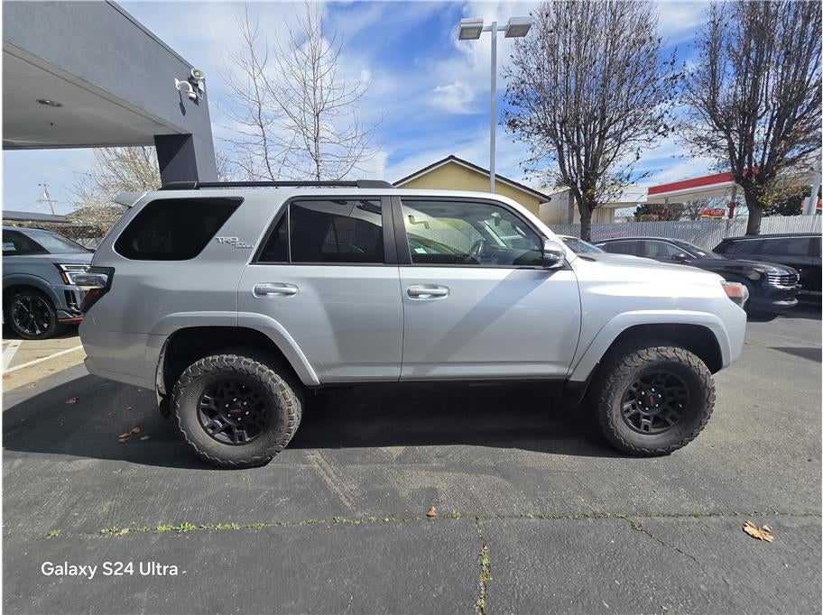 2020 Toyota 4Runner TRD Off-Road Premium Sport Utility 4D
