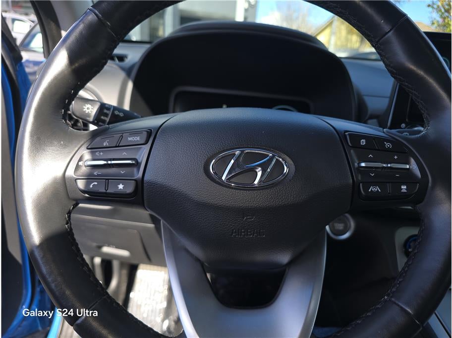 2022 Hyundai Kona Electric Limited Sport Utility 4D
