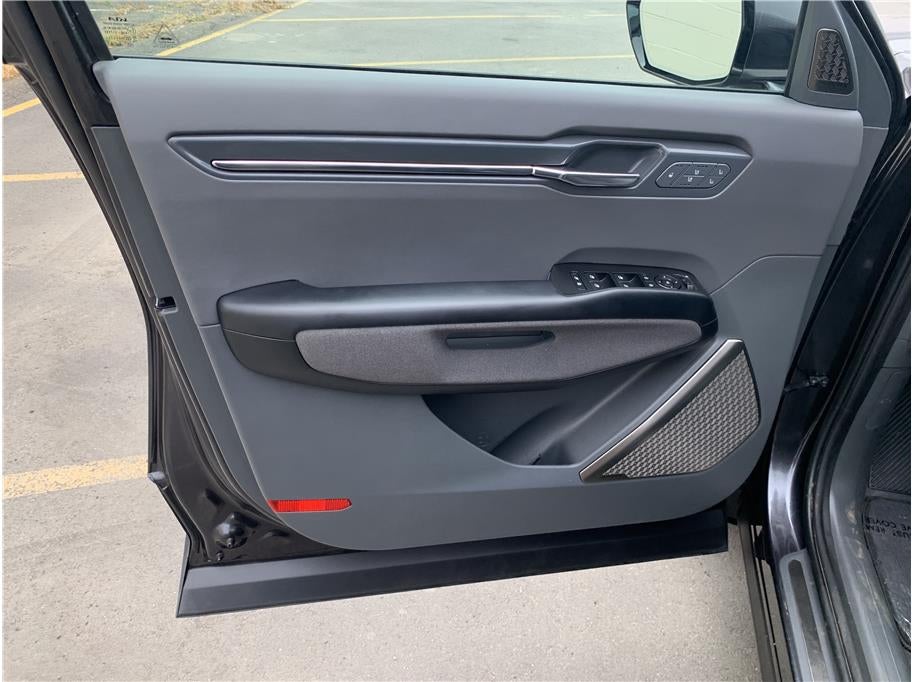 2024 Kia EV9 Land Sport Utility 4D