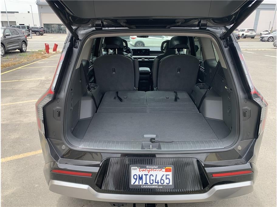 2024 Kia EV9 Land Sport Utility 4D