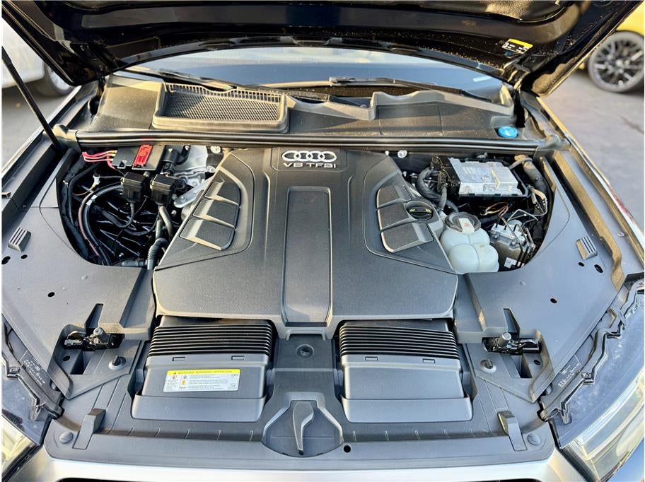 2018 Audi Q7 3.0T Premium Plus Sport Utility 4D