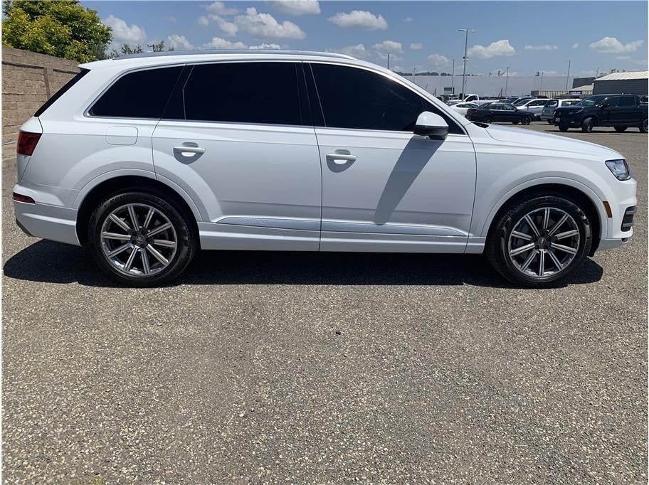 2018 Audi Q7 3.0T Premium Plus Sport Utility 4D