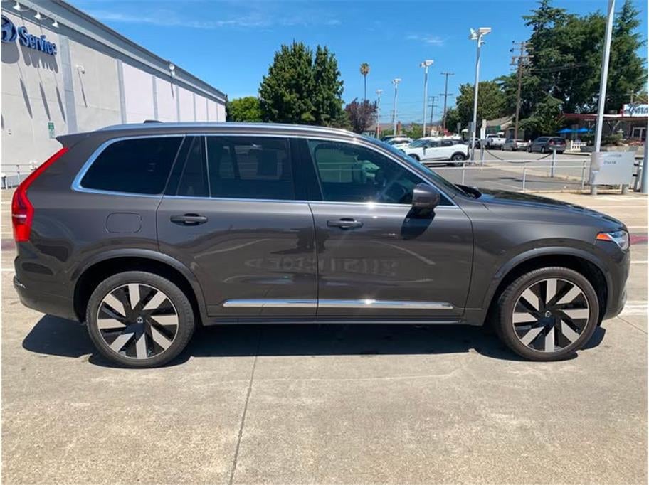 2023 Volvo XC90 T8 Recharge Ultimate Bright Theme Plug-In Hybrid Sport Utili