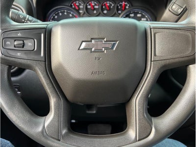 2021 Chevrolet Silverado 1500 Crew Cab Custom Pickup 4D 5 3/4 ft