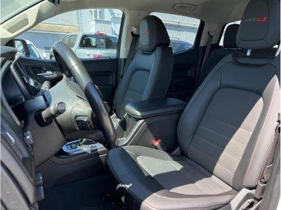 2022 GMC Canyon Crew Cab AT4 Pickup 4D 5 ft