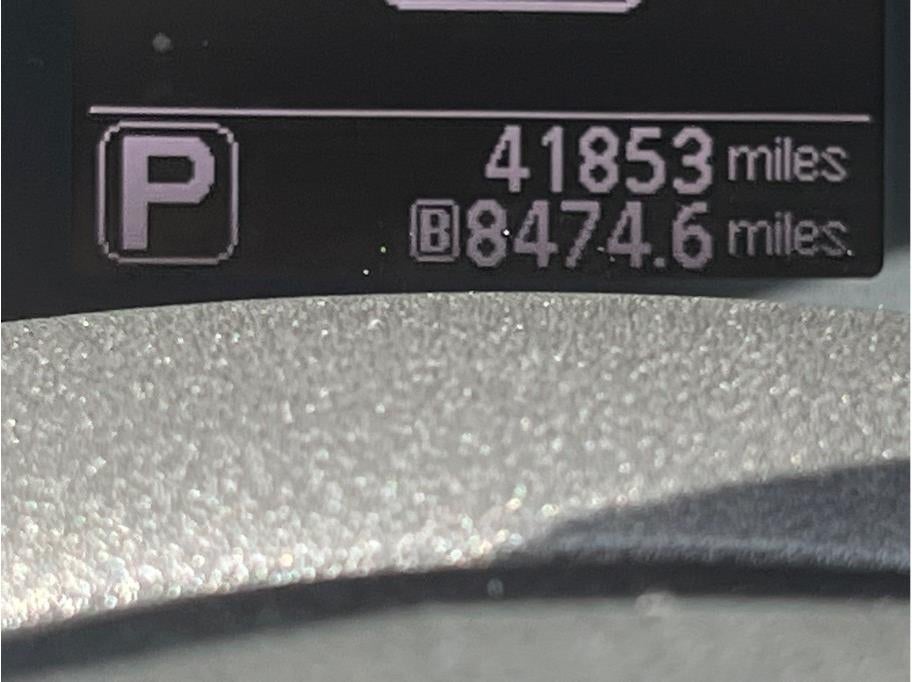 2015 Nissan LEAF S Hatchback 4D