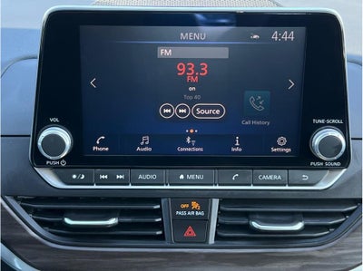 2025 Nissan Altima 2.5 SV Sedan 4D