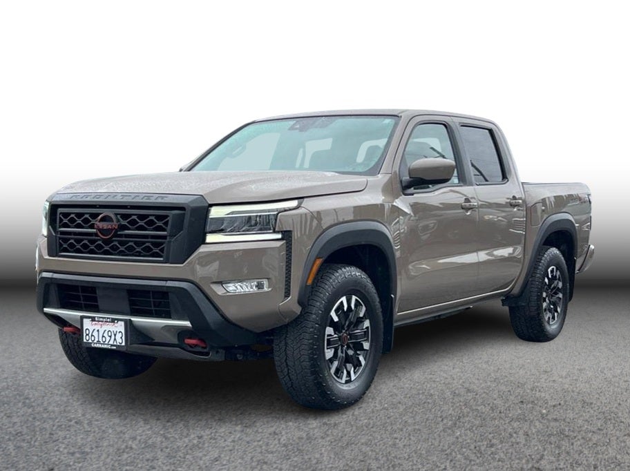 2023 Nissan Frontier Crew Cab PRO-4X Pickup 4D 5 ft