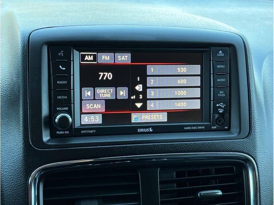 2017 Dodge Grand Caravan Passenger SE Minivan 4D