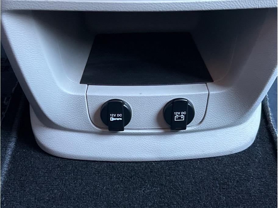 2017 Dodge Grand Caravan Passenger SE Minivan 4D