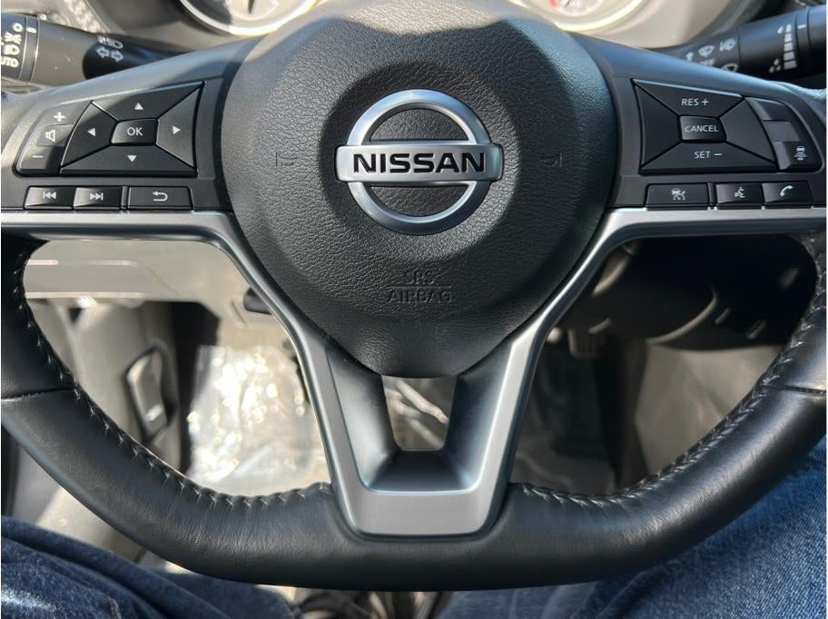 2023 Nissan Sentra SV Sedan 4D