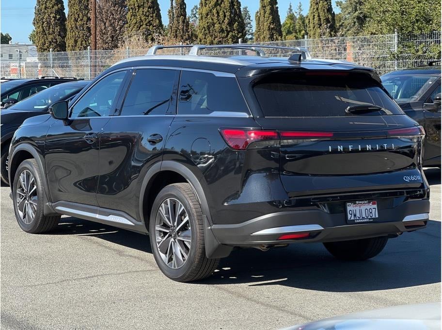 2026 INFINITI QX60 LUXE Sport Utility 4D