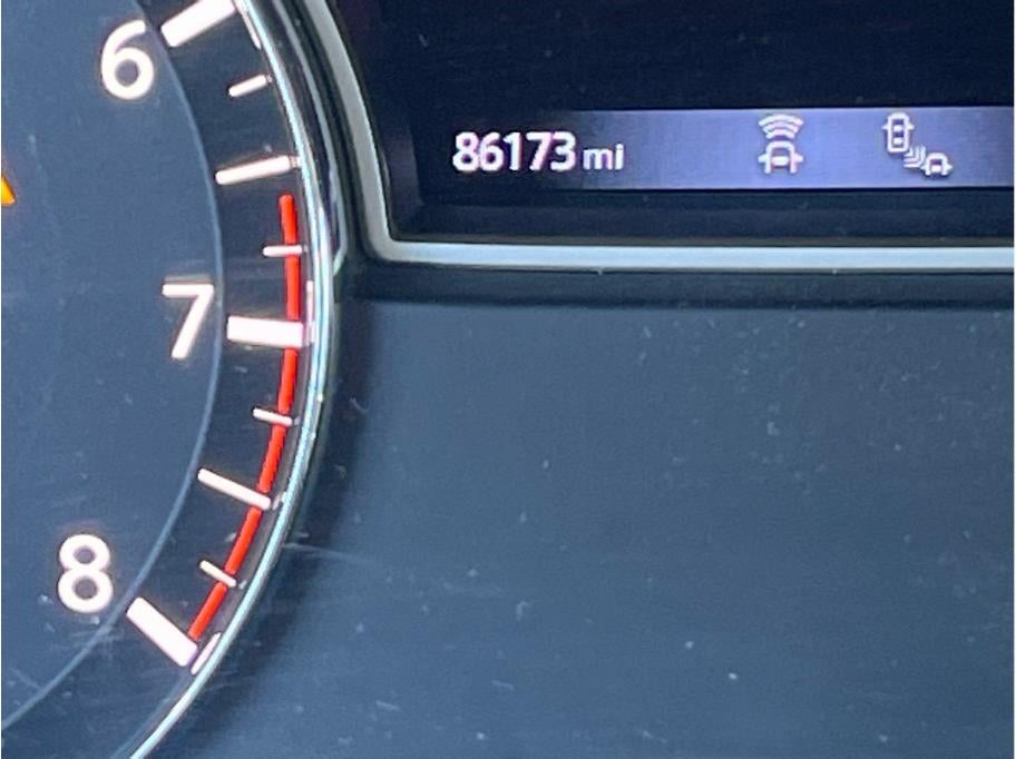 2019 Nissan Pathfinder SV Sport Utility 4D