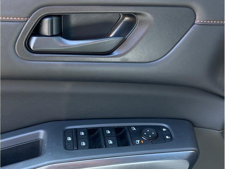 2023 Nissan Pathfinder Rock Creek Sport Utility 4D