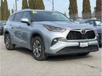 2021 Toyota Highlander XLE Sport Utility 4D