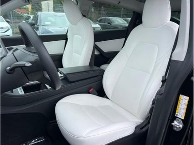 2022 Tesla Model Y Performance Sport Utility 4D