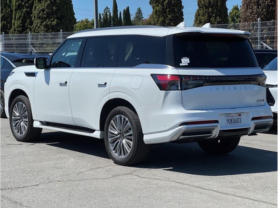 2025 INFINITI QX80 SENSORY Sport Utility 4D