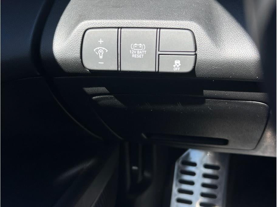 2025 Hyundai Elantra Hybrid SEL Sport HEV Sedan 4D
