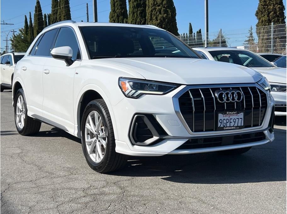 2023 Audi Q3 45 TFSI S line Premium Sport Utility 4D