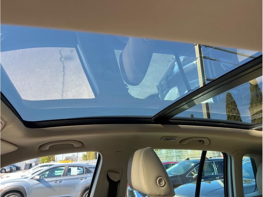 2015 Volkswagen Tiguan 2.0T SEL Sport Utility 4D