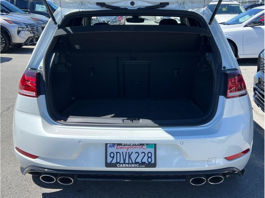 2018 Volkswagen Golf R Hatchback Sedan 4D