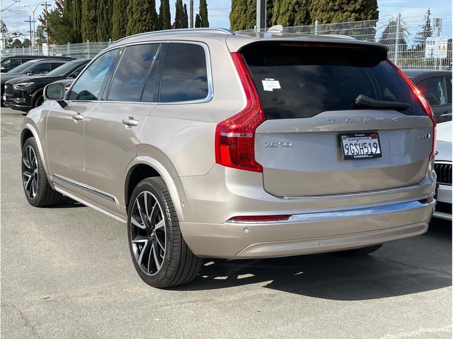 2023 Volvo XC90 B6 Plus Bright Theme Sport Utility 4D