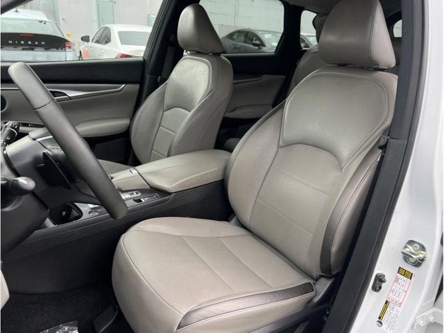 2023 INFINITI QX50 LUXE Sport Utility 4D