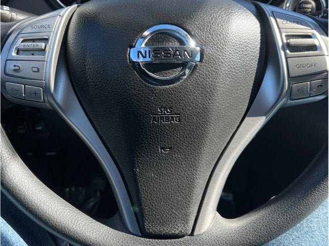 2016 Nissan Rogue SV Sport Utility 4D