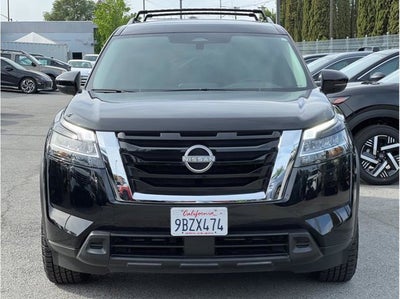 2022 Nissan Pathfinder SV Sport Utility 4D