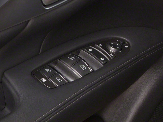 2013 INFINITI M M35h Sedan 4D