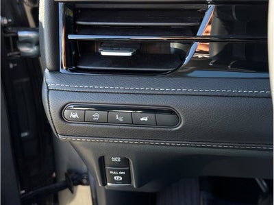 2025 INFINITI QX80 SENSORY Sport Utility 4D