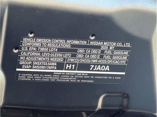 2025 INFINITI QX80 SENSORY Sport Utility 4D