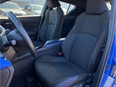 2021 Toyota C-HR XLE Sport Utility 4D