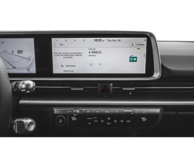 2024 Hyundai IONIQ 6 SE Standard Range Sedan 4D