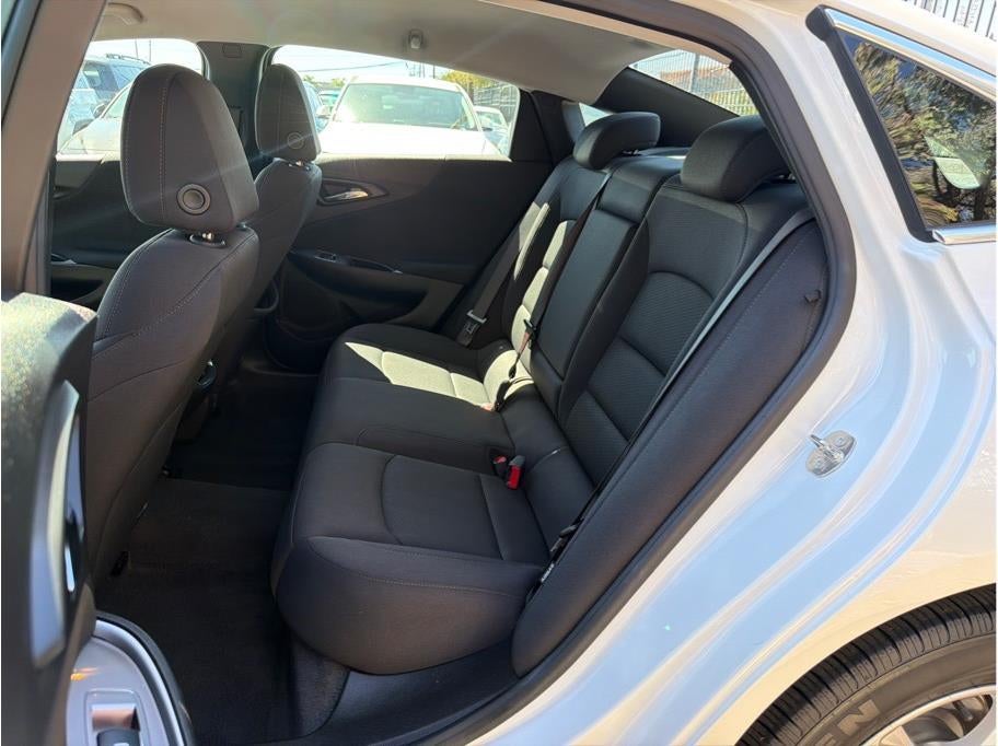 2024 Chevrolet Malibu 1LT Sedan 4D