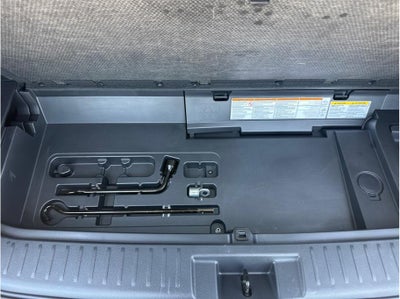 2021 Toyota Highlander XLE Sport Utility 4D