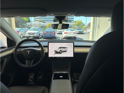 2023 Tesla Model Y Long Range Sport Utility 4D