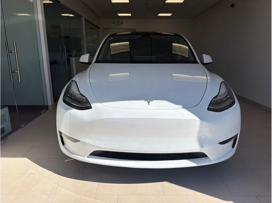 2023 Tesla Model Y Long Range Sport Utility 4D