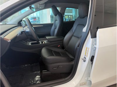 2023 Tesla Model Y Long Range Sport Utility 4D