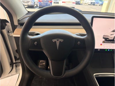 2023 Tesla Model Y Long Range Sport Utility 4D