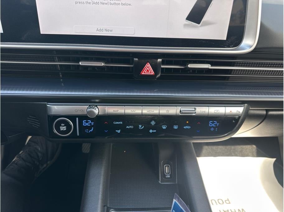 2024 Hyundai IONIQ 6 SE Sedan 4D