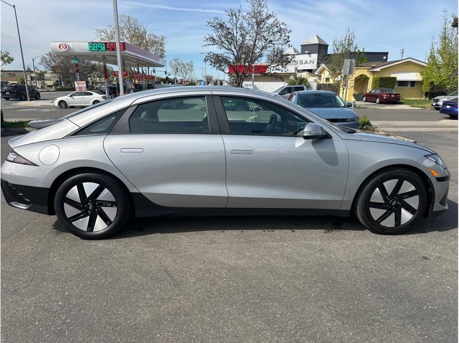 2024 Hyundai IONIQ 6 SE Sedan 4D