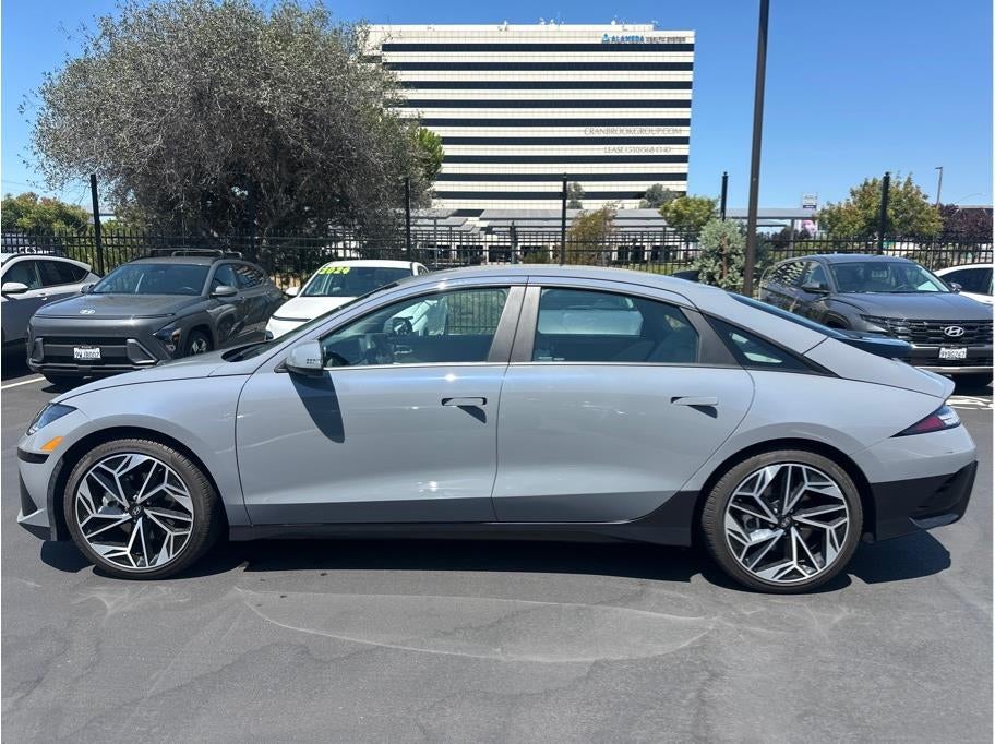 2024 Hyundai IONIQ 6 SEL Sedan 4D